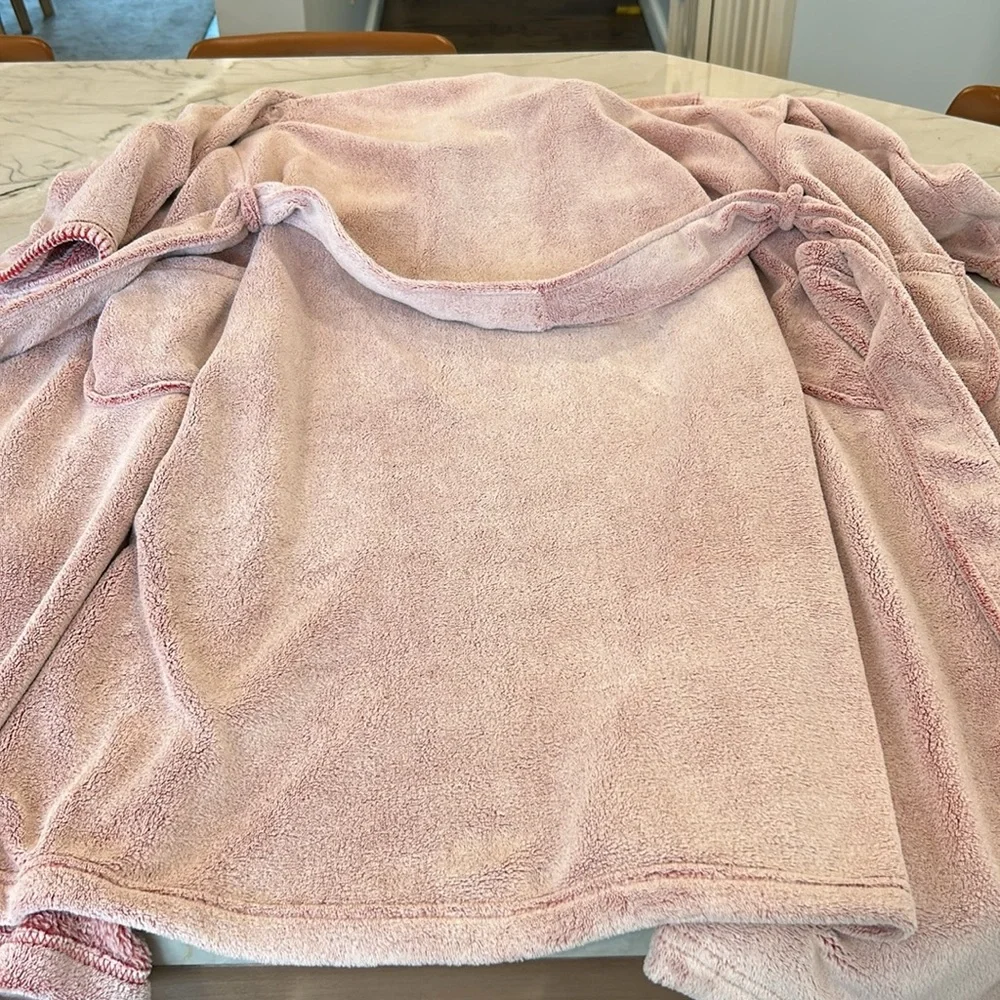 Arabella Women’s Robe - Picture 6 of 6